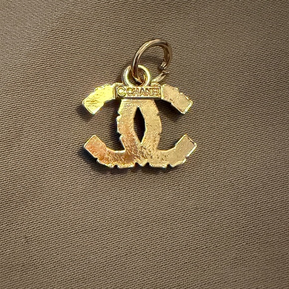 Chanel Zipper Pull - Picture 2 of 2